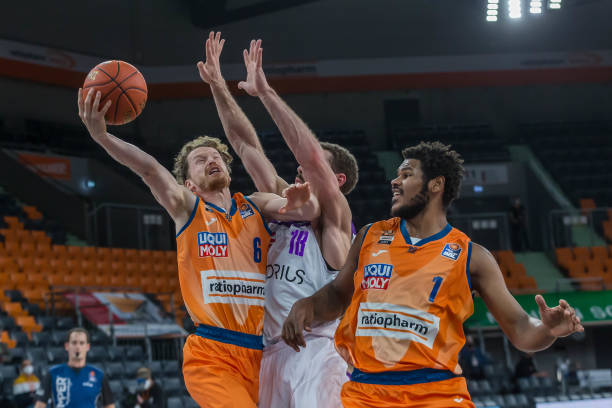 以同曦为例 以同曦为例